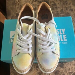 Woman’s Reef shoes